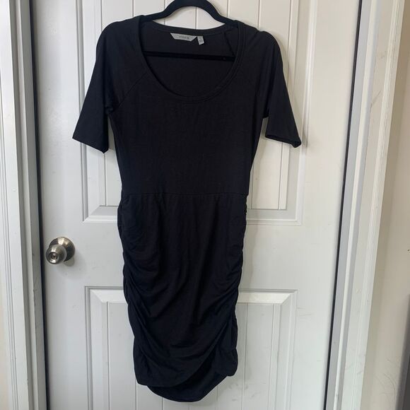 Athleta Black Dress Ruched Casual Scoop Neck‎ Short Sleeve Size Small minimalist - Picture 1 of 7